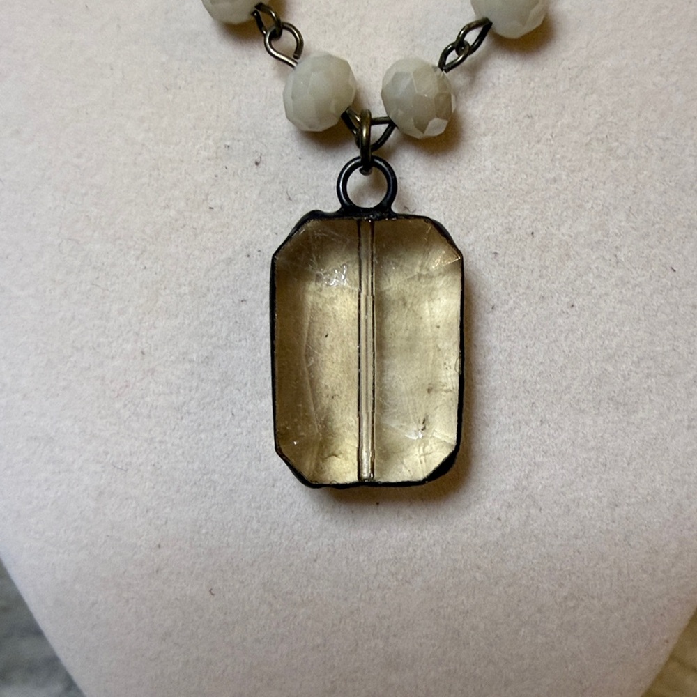 Chic Beaded Necklace With Rectangular Pendant - image 2
